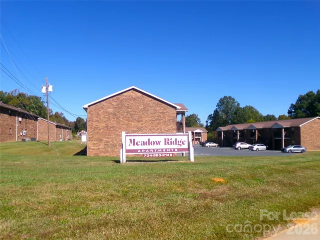 $925 | 100 Fairway Street, Unit 37, Albemarle, NC 28001