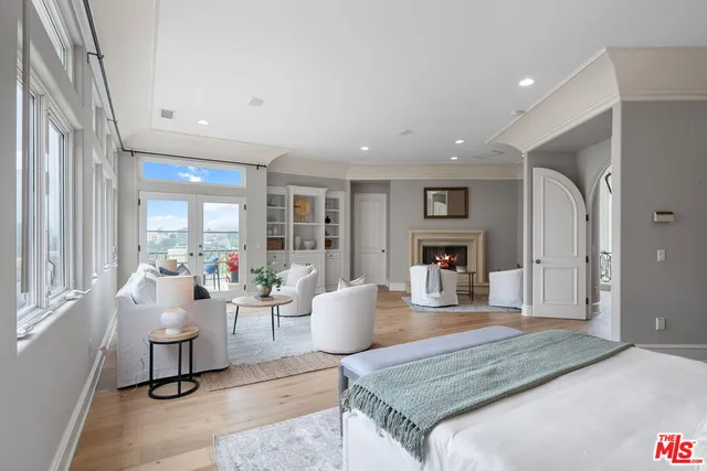 $4,550,000 | 6015 Galahad Drive, Malibu, CA 90265