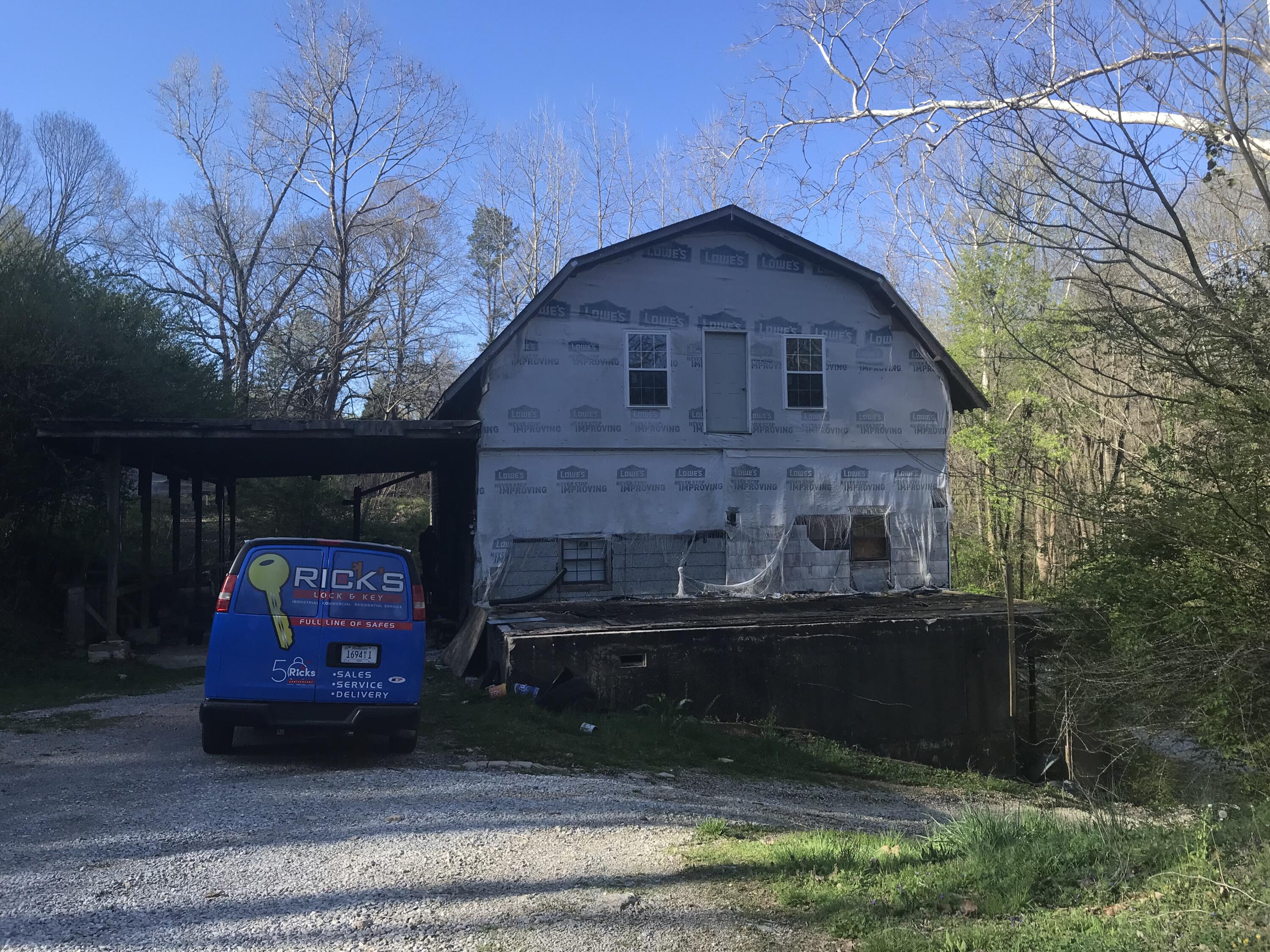 5207 McCahill Road Chattanooga, TN 37415 - Photo 1 of 14 IMG_5863