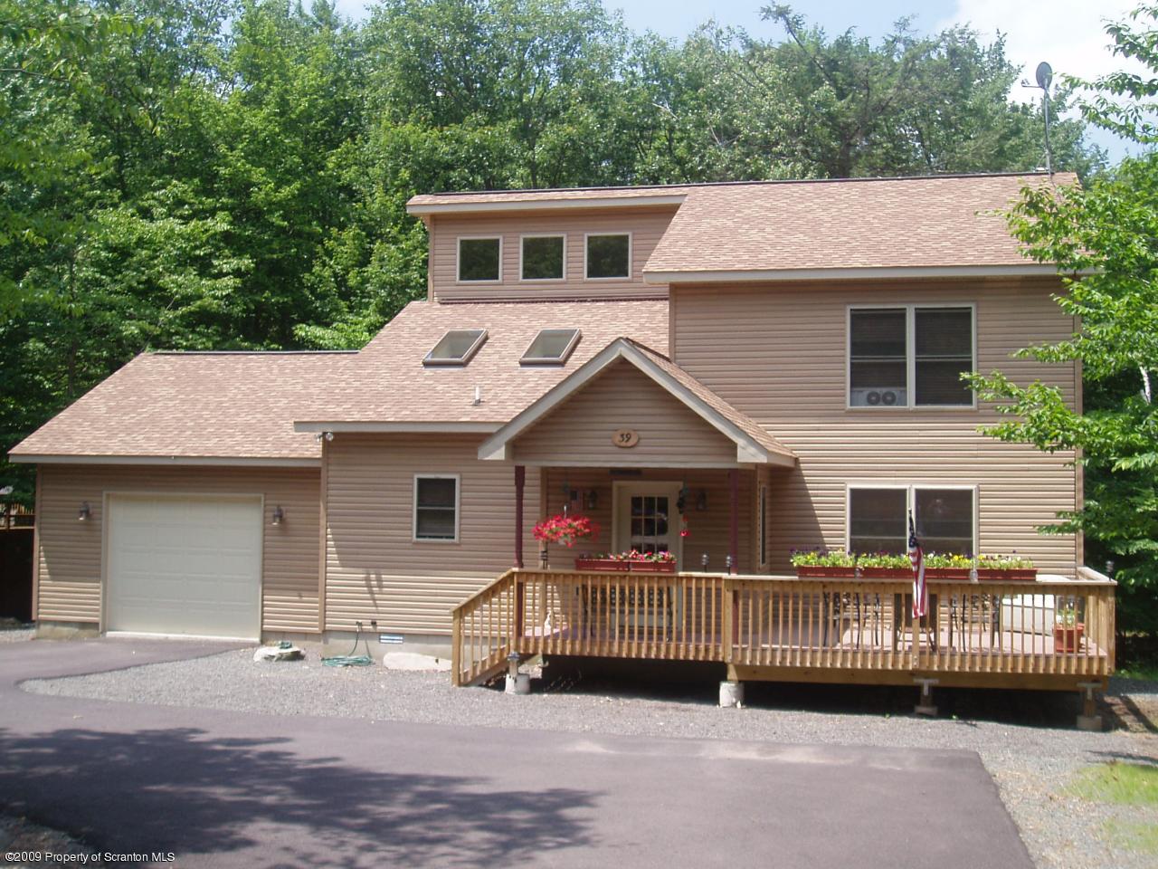 39 Boat House Road Lake Ariel, PA 18436 - Photo 1 of 8 Gallery Image 1