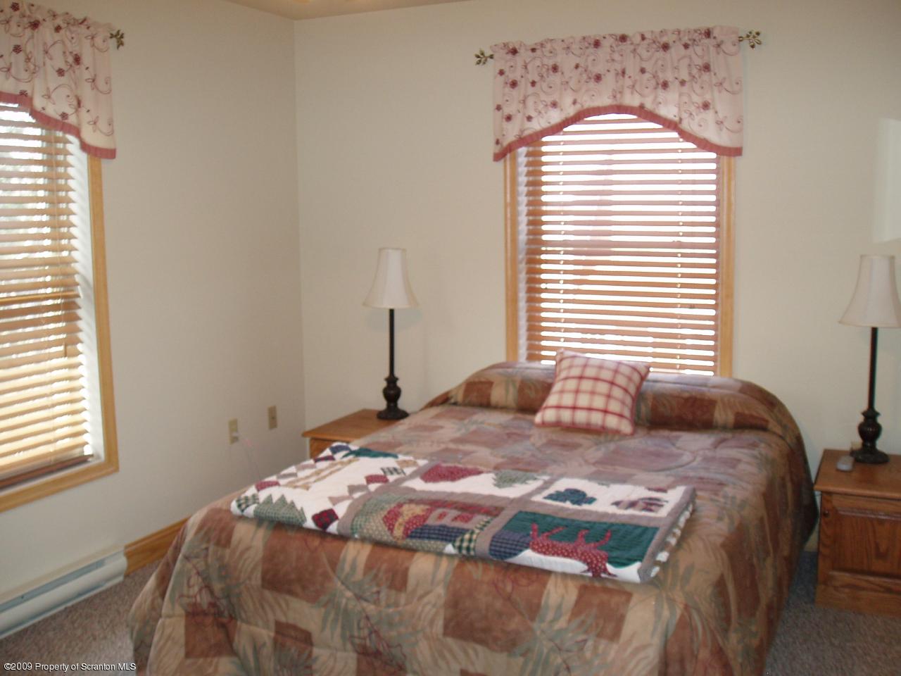39 Boat House Road Lake Ariel, PA 18436 - Photo 7 of 8 Gallery Image 7