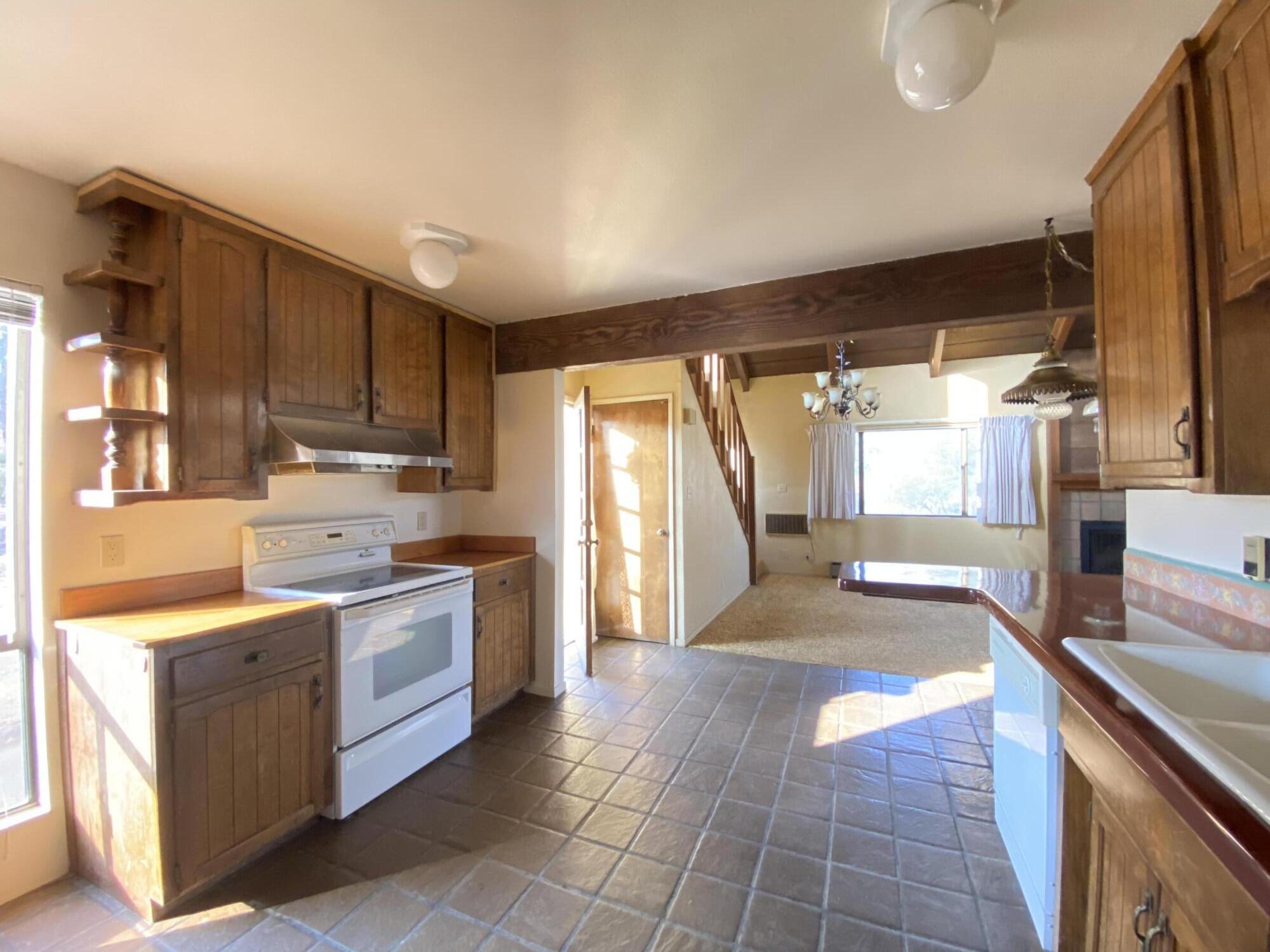 40663 Balch Park Road Springville, CA 93265 - Photo 14 of 25 31024C05-2639-4FFF-B55B-41A2281FC663