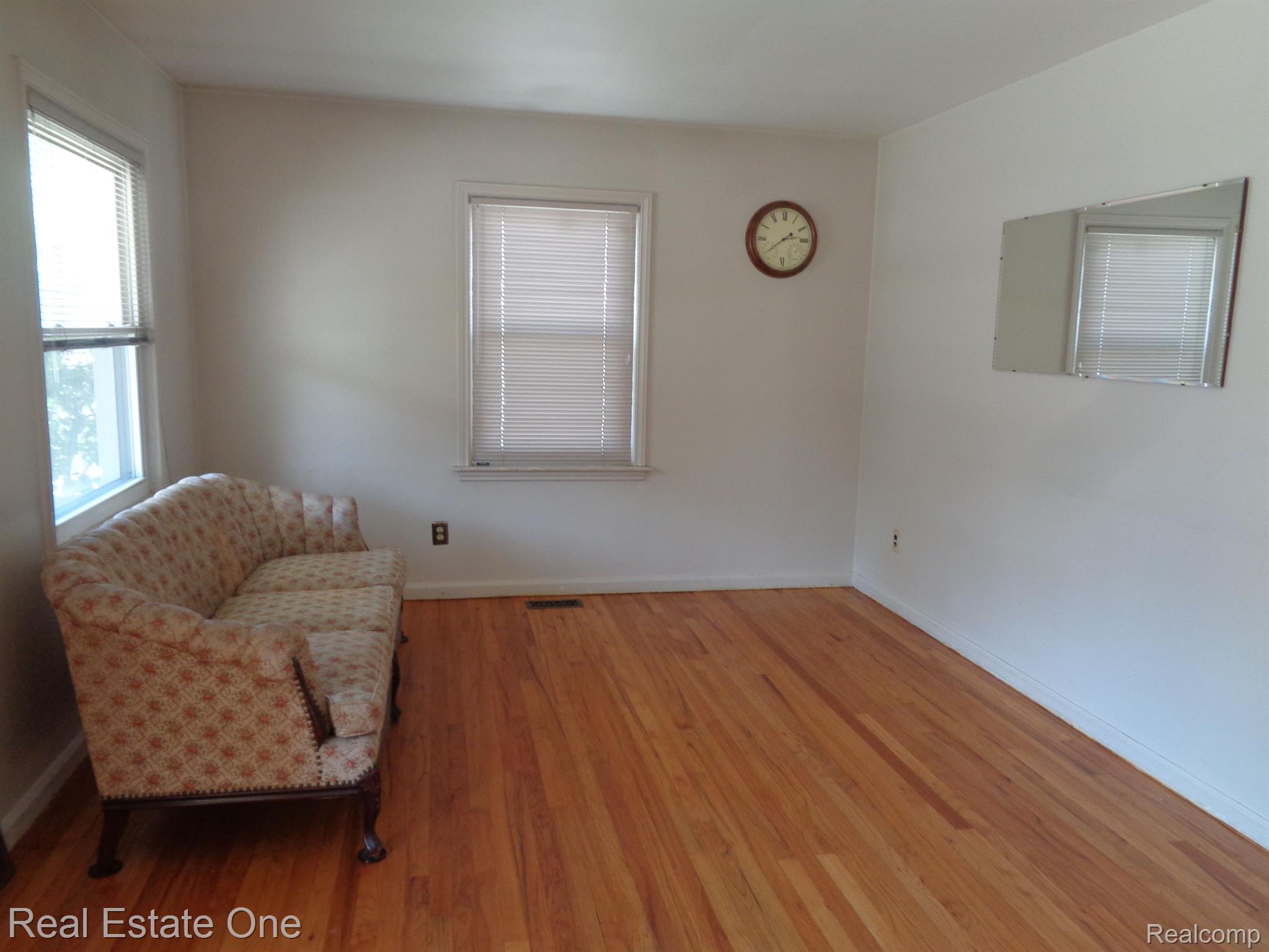 17811 Quarry Road Riverview, MI 48193 - Photo 7 of 12 Gallery Image 7