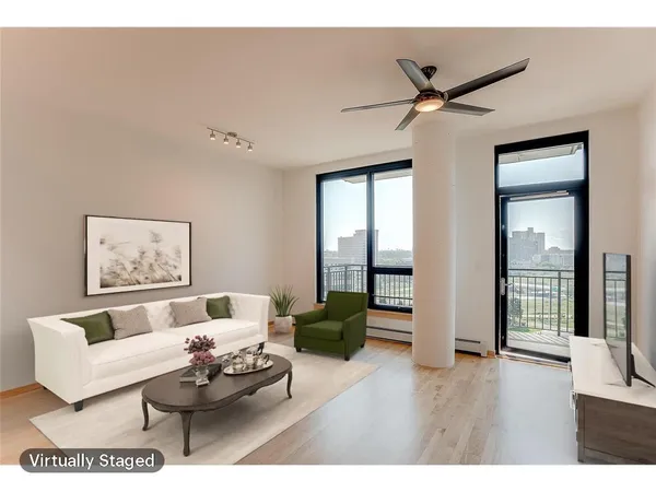 $3,045 | 1240 South 2nd Street, Unit 925, Minneapolis, MN 55415