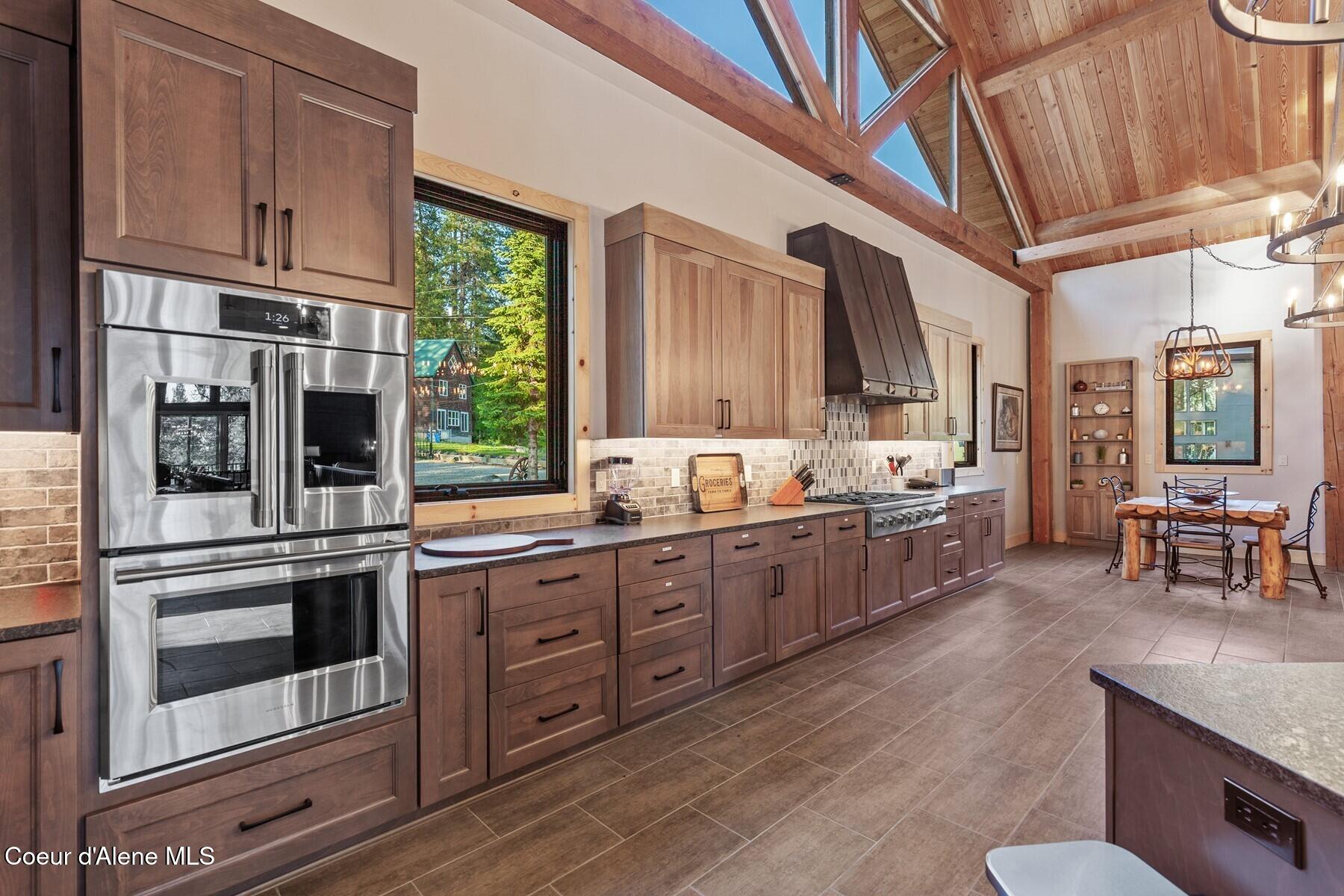 14318 North Waters Edge Court Hayden, ID 83835 - Photo 22 of 49 For the most discriminating Chef