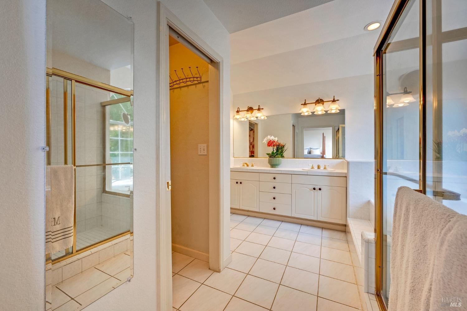 1508 Ronne Drive Santa Rosa, CA 95405 - Photo 24 of 50 Ensuite Primary Bathroom with privacy room for toilet - Shower and soaking bathtub