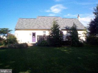 45 Hollow Road Reinholds, PA 17569 - Photo 2 of 8 Gallery Image 2