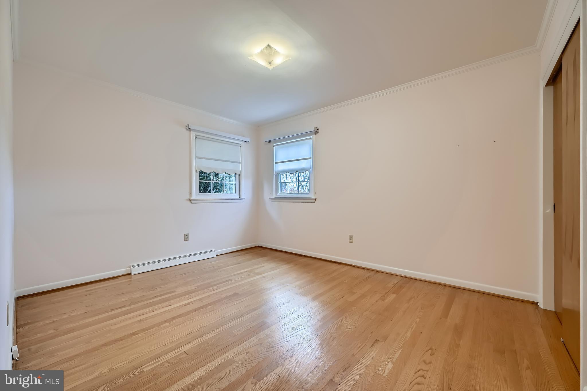 11735 Hawkes Road Clarksburg, MD 20871 - Photo 18 of 28 Gallery Image 18