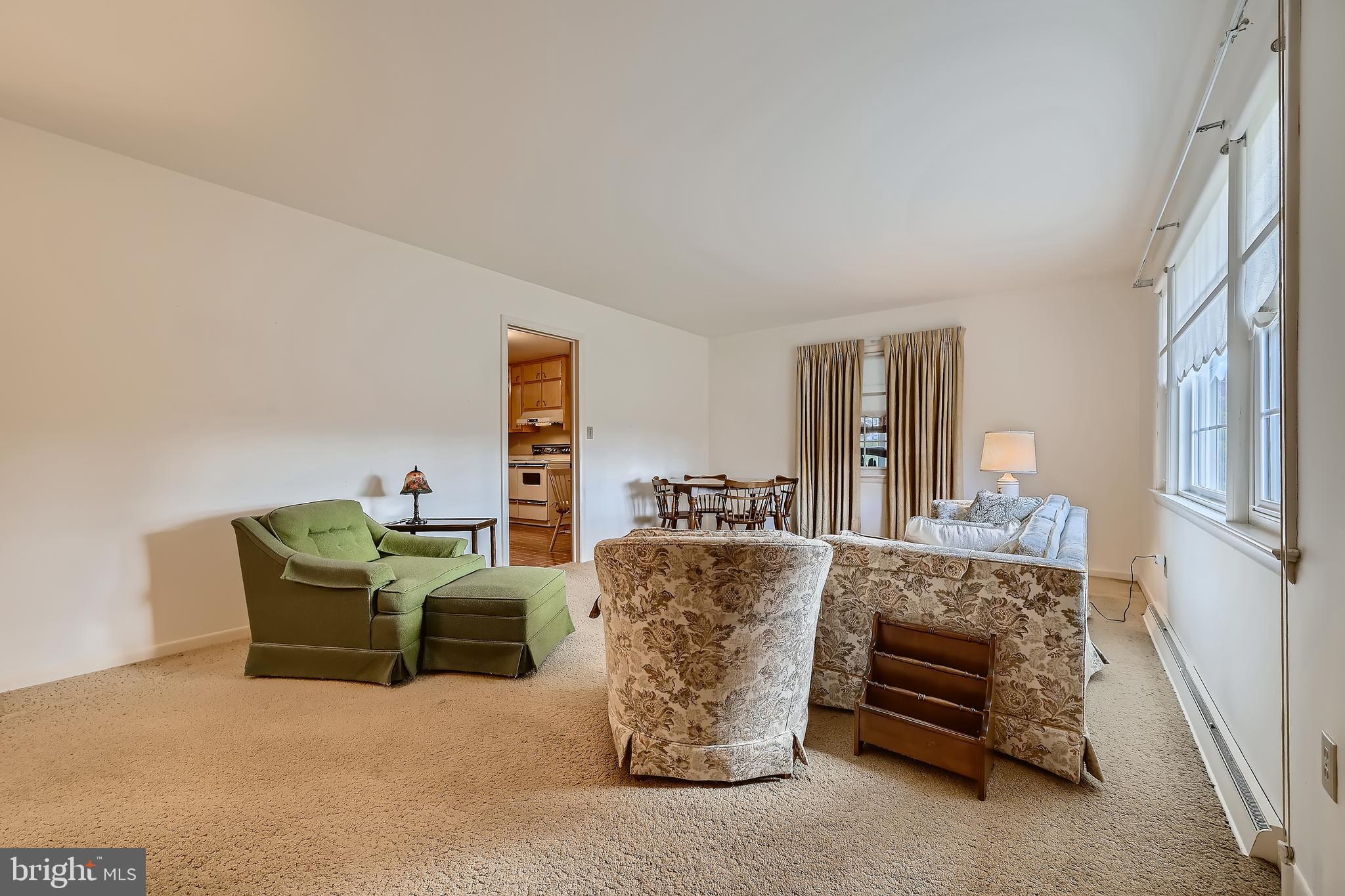 11735 Hawkes Road Clarksburg, MD 20871 - Photo 6 of 28 Gallery Image 6