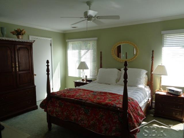 401 Stoneham Road Saginaw, MI 48638 - Photo 13 of 24 Master Bedroom