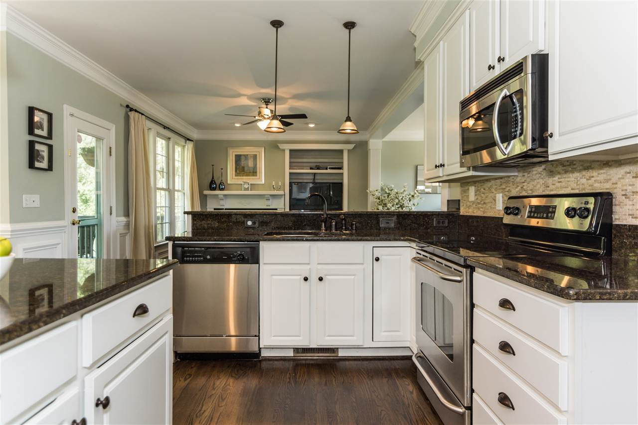2005 Russell Drive Raleigh, NC 27612 - Photo 11 of 25 Kitchen