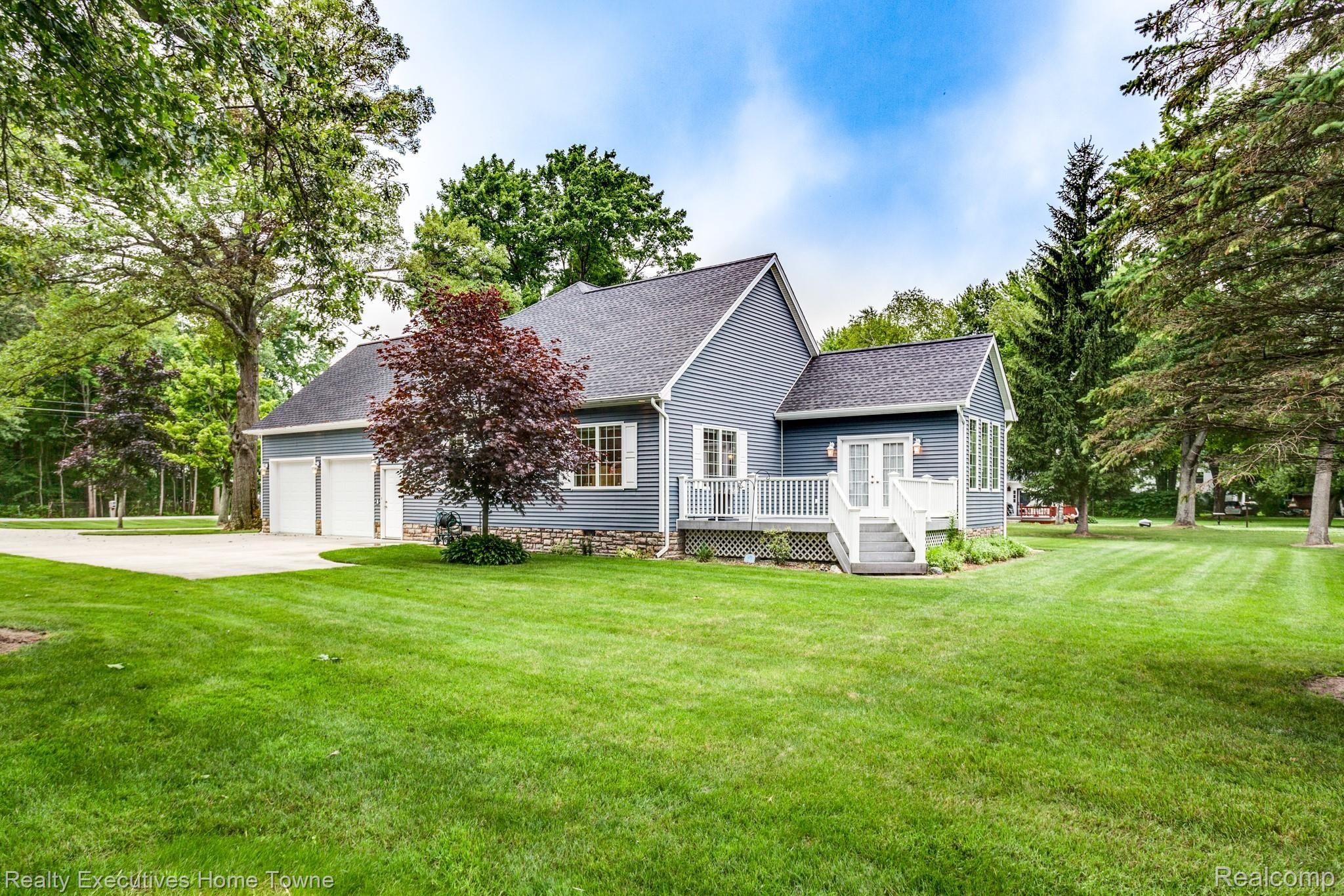 3934 State Road Fort Gratiot, MI 48059 - Photo 7 of 44 3934 State Rd-8.JPG