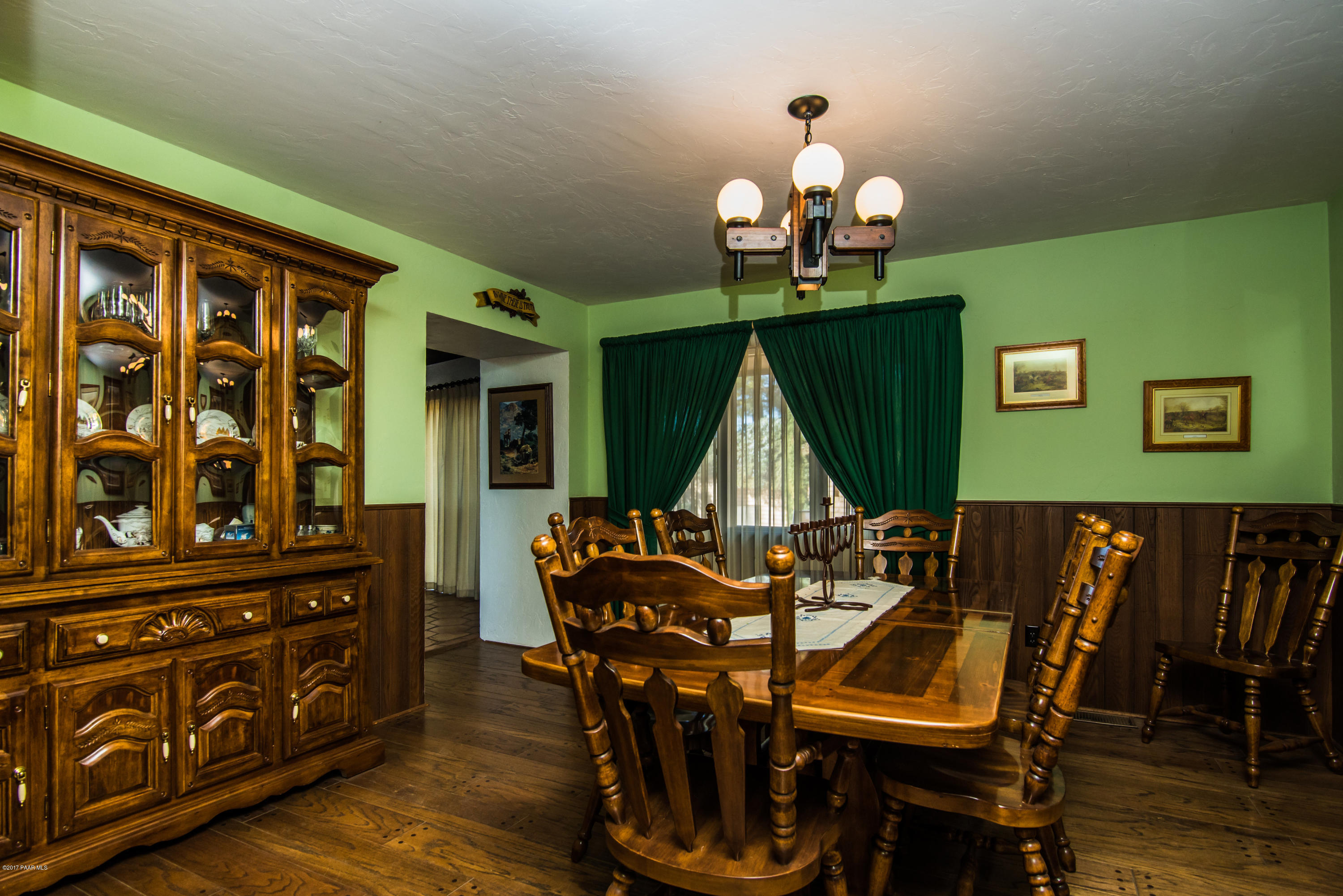17900 Med Bar Road Dewey, AZ 86327 - Photo 33 of 95 Dining Room