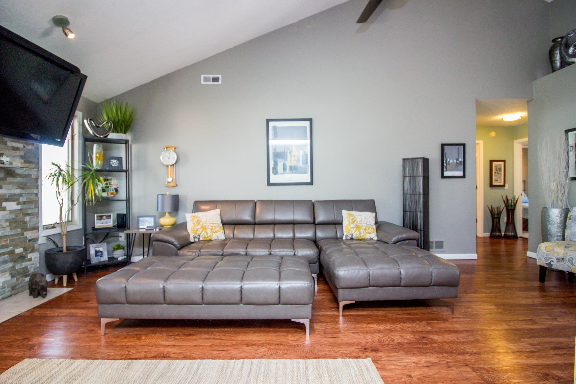2228 Broken Oak Road Fort Wayne, IN 46818 - Photo 9 of 29