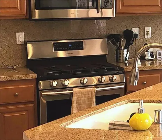 $4,200 | 81934 Sun Cactus Lane, La Quinta, CA 92253