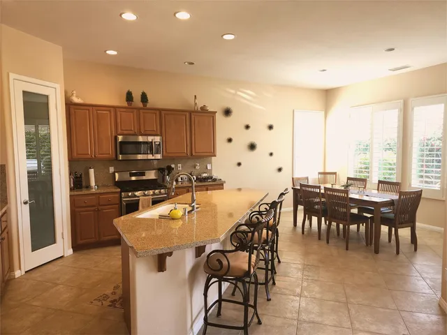 $4,200 | 81934 Sun Cactus Lane, La Quinta, CA 92253