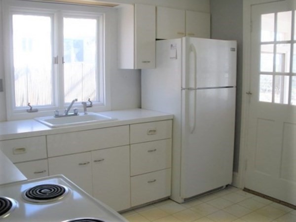 93 Packard Road Stoughton, MA 02072 - Photo 3 of 19 Gallery Image 3