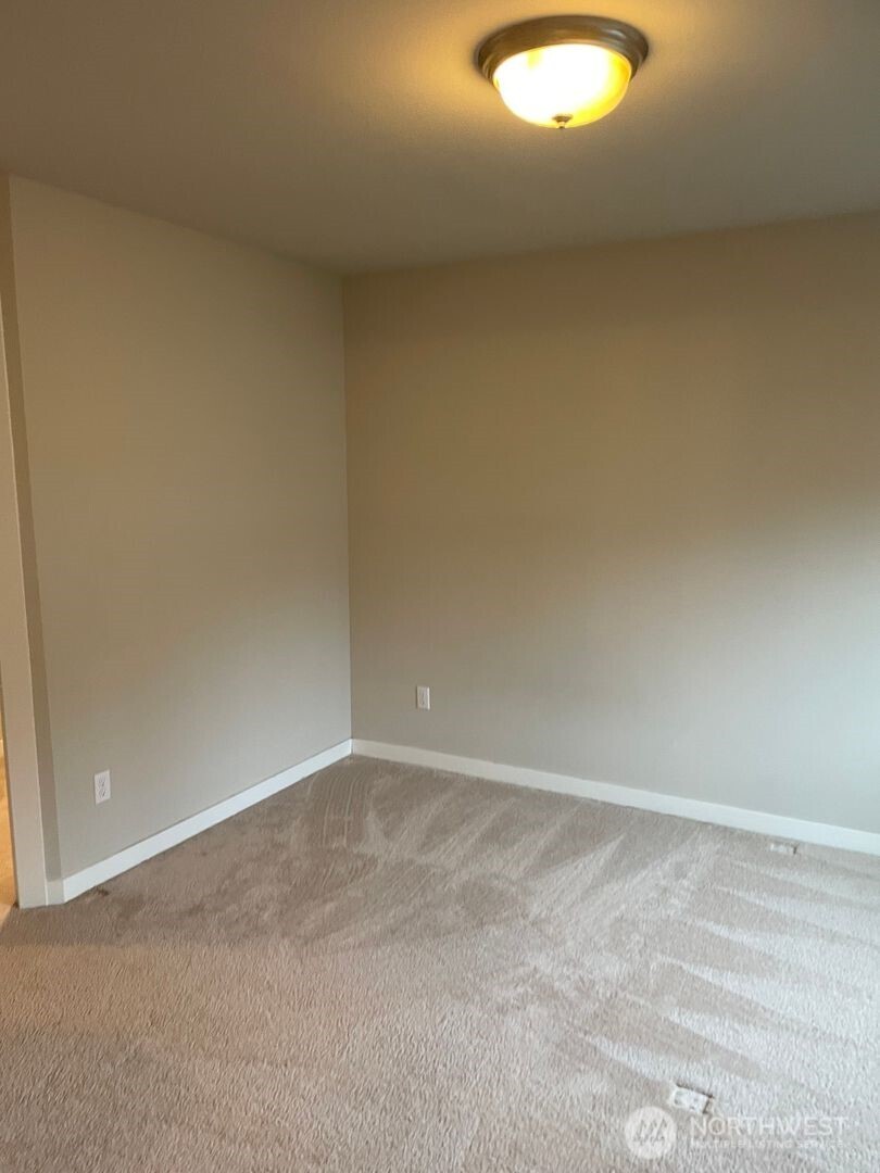 19313 35th Drive Southeast, Unit D Bothell, WA 98012 - Photo 11 of 22