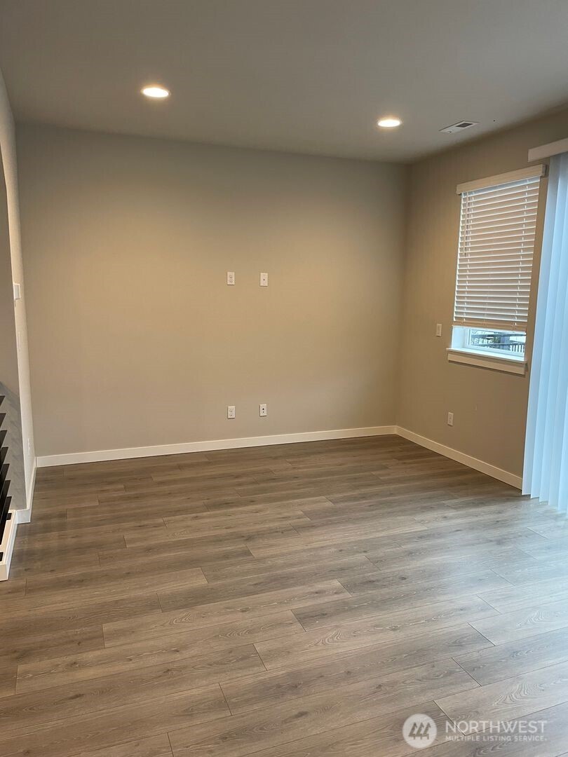 19313 35th Drive Southeast, Unit D Bothell, WA 98012 - Photo 15 of 22