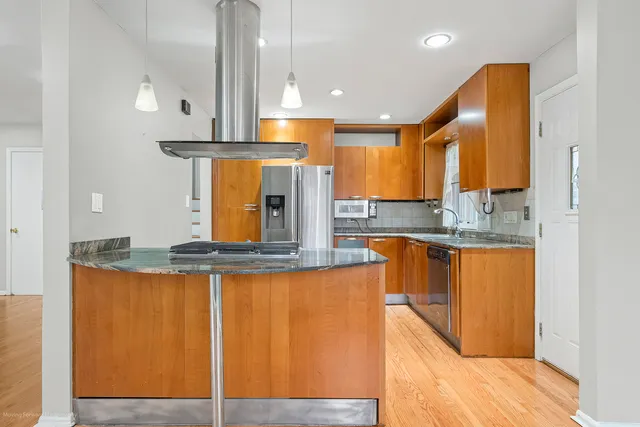 $475,000 | 8311 North Olcott Avenue, Niles, IL 60714