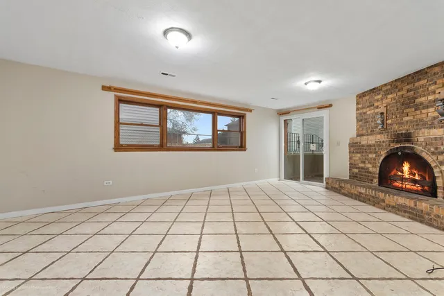 $475,000 | 8311 North Olcott Avenue, Niles, IL 60714