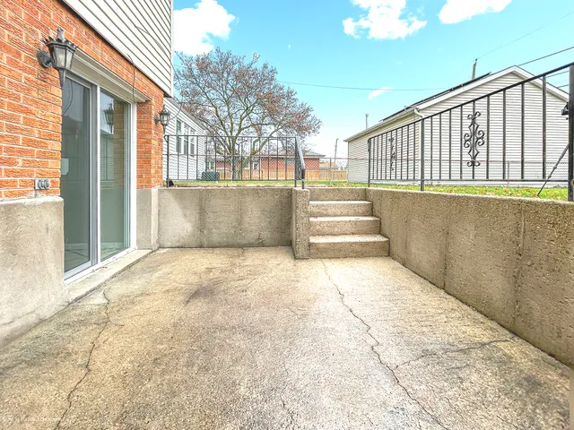 $475,000 | 8311 North Olcott Avenue, Niles, IL 60714