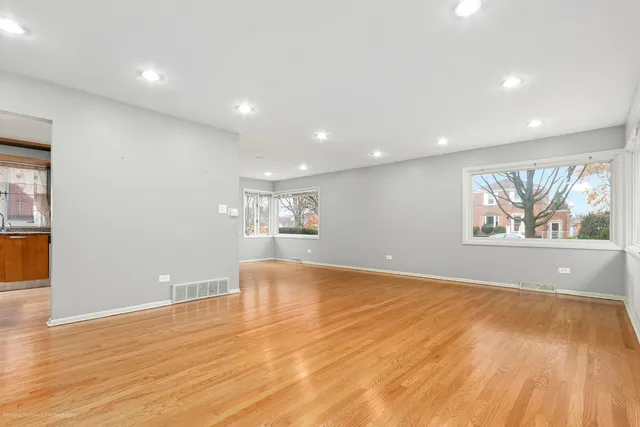 $475,000 | 8311 North Olcott Avenue, Niles, IL 60714