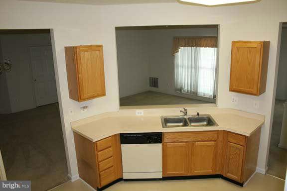 5252 Millfield Road, Unit 5252 Baltimore, MD 21237 - Photo 12 of 30 Kitchen
