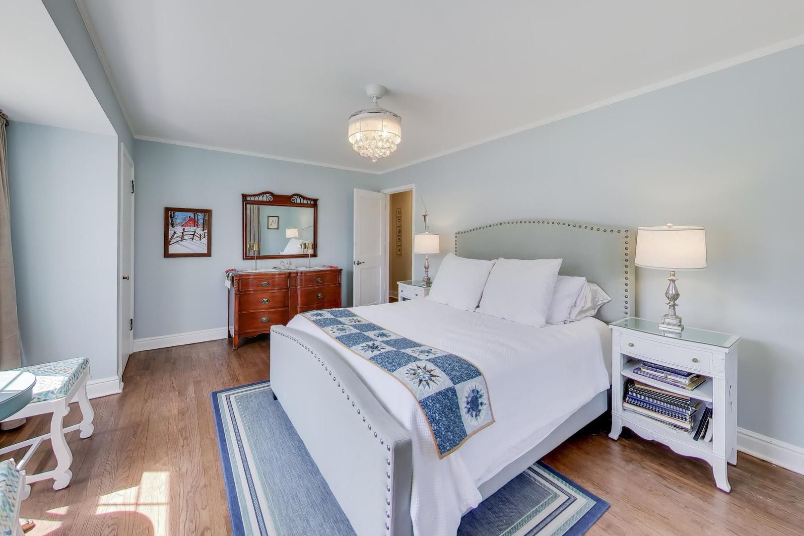 202 Chester Avenue Park Ridge, IL 60068 - Photo 16 of 35