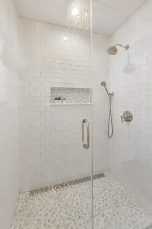 $675,000 | 202 Chester Avenue, Park Ridge, IL 60068