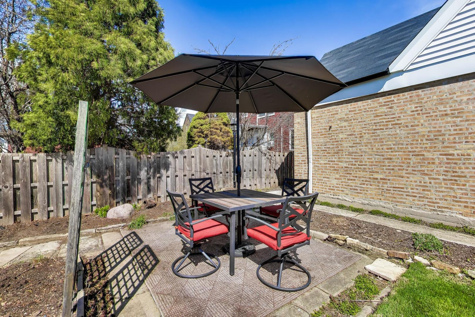 202 Chester Avenue Park Ridge, IL 60068 - Photo 32 of 35