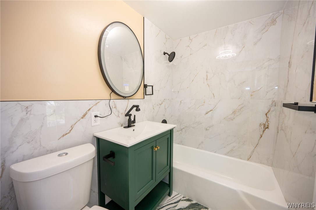 7124 Ridgewood Drive Lockport, NY 14094 - Photo 36 of 50