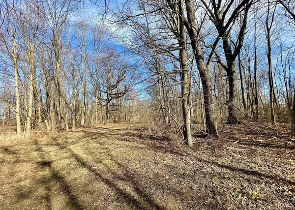 $485,000 | 8112 West County Road 1000 North, Jamestown, IN 46147