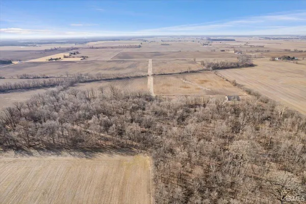 $485,000 | 8112 West County Road 1000 North, Jamestown, IN 46147