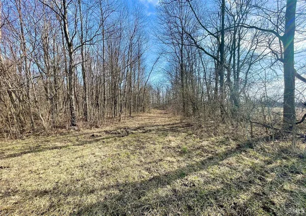 $485,000 | 8112 West County Road 1000 North, Jamestown, IN 46147