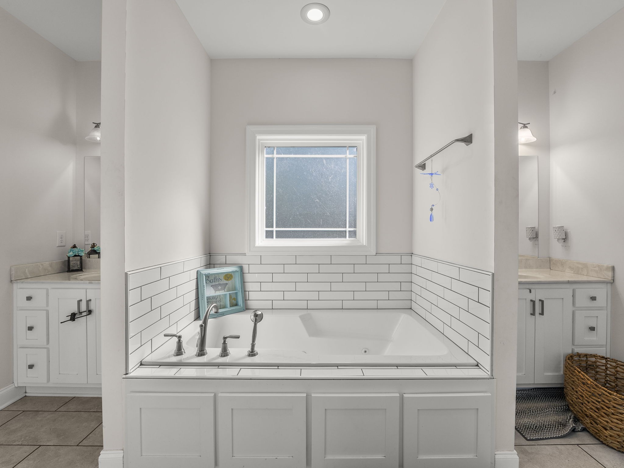 937 Neal Road Belvidere, TN 37306 - Photo 16 of 36