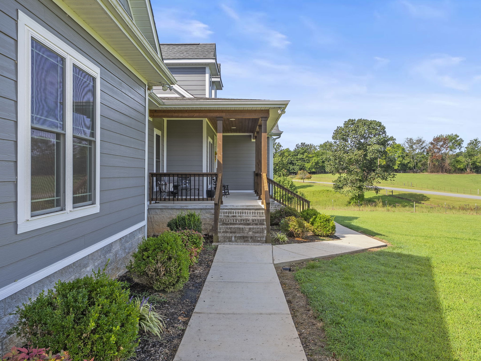 937 Neal Road Belvidere, TN 37306 - Photo 25 of 36