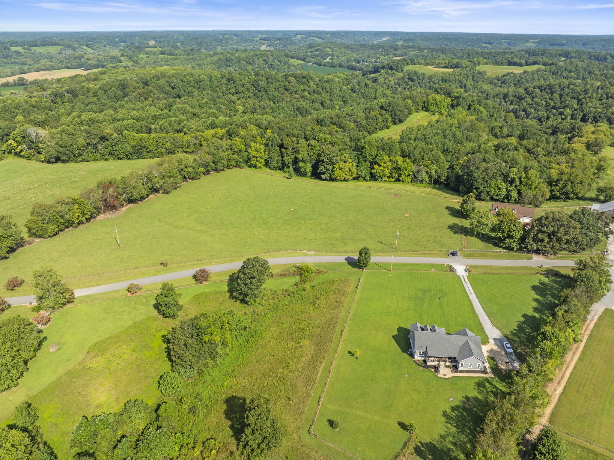 937 Neal Road Belvidere, TN 37306 - Photo 33 of 36