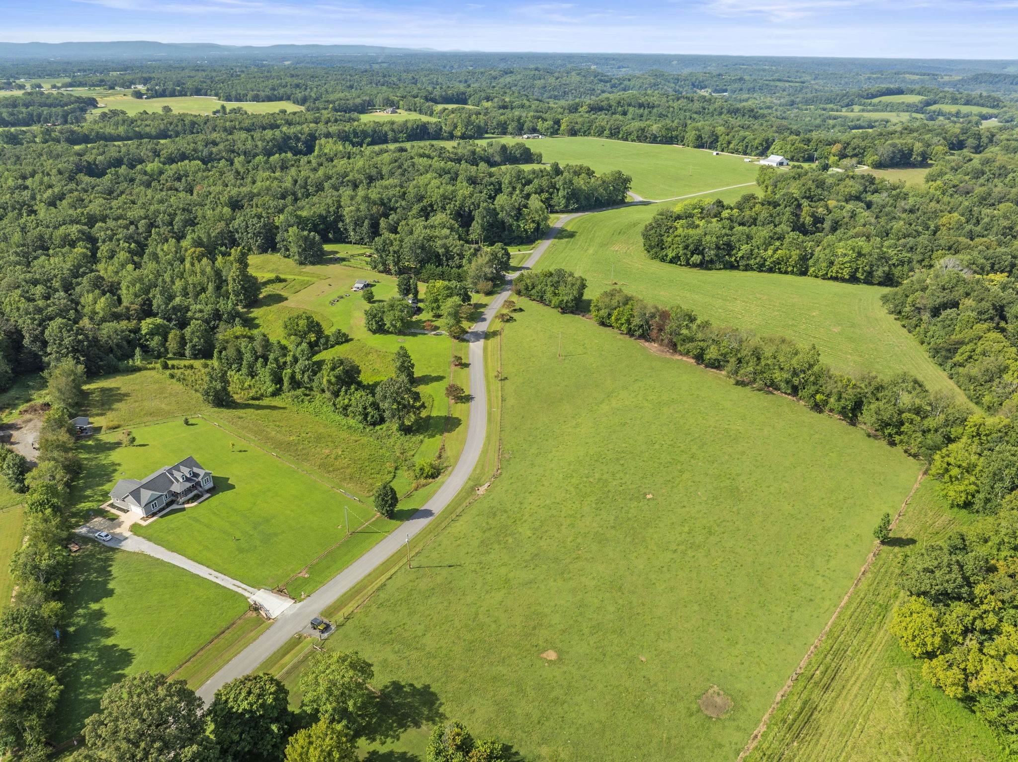 937 Neal Road Belvidere, TN 37306 - Photo 34 of 36