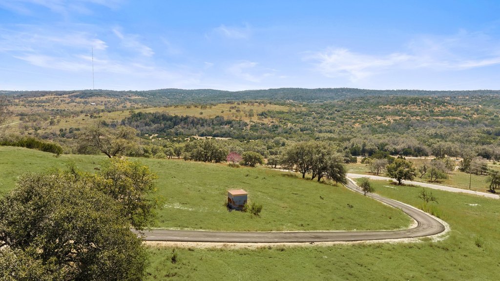 158 Watch Hill Road Stonewall, TX 78671 - Photo 5 of 39