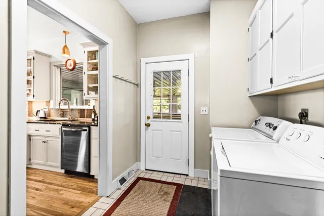 $925,000 | 33415 Jackson Road, Askov, MN 55704