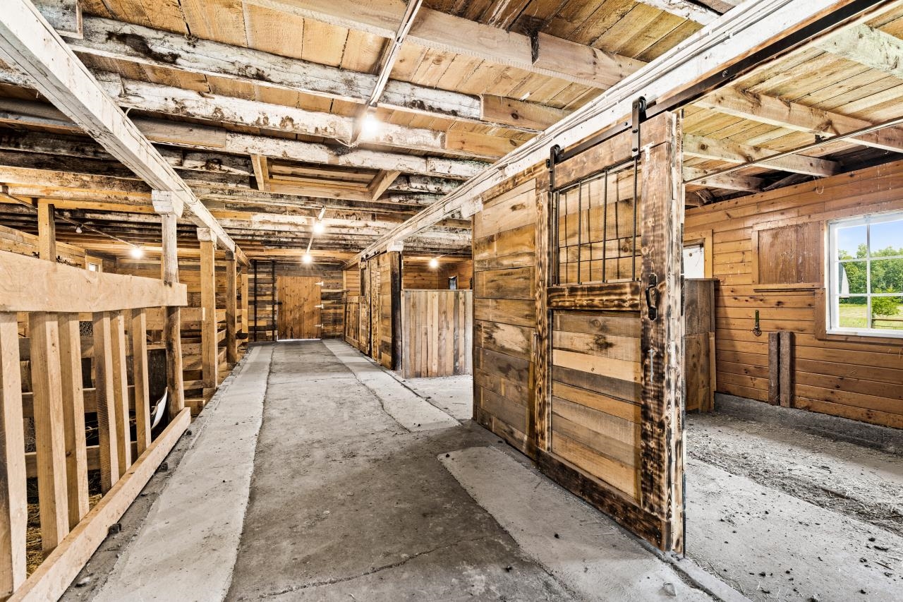 33415 Jackson Road Askov, MN 55704 - Photo 65 of 91 View of horse barn