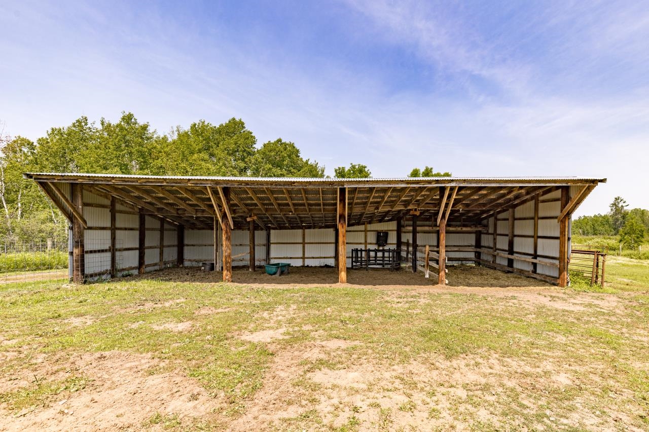 33415 Jackson Road Askov, MN 55704 - Photo 71 of 91 View of pole building with a carport