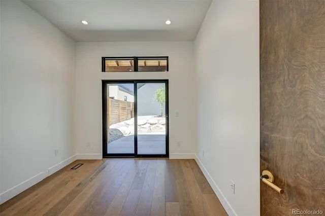 a view of an outdoor space