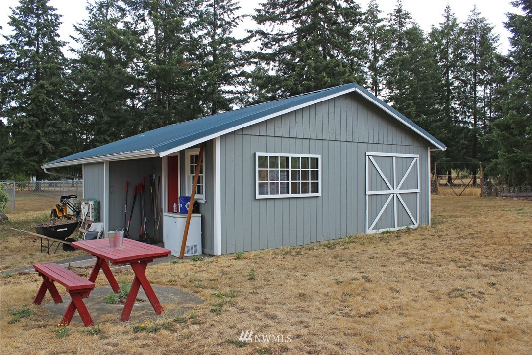 17718 Jordan Street Southwest Rochester, WA 98579 - Photo 22 of 25