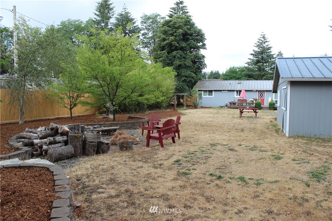 17718 Jordan Street Southwest Rochester, WA 98579 - Photo 10 of 25