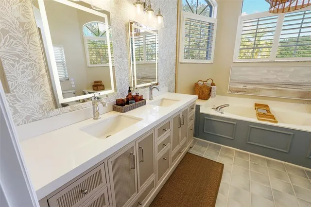 $569,900 | 11420 Chalk Farm Road, Spring Hill, FL 34609