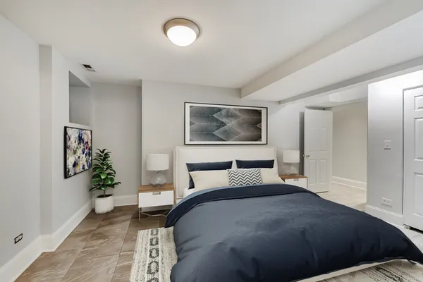 $3,300 | 320 West Evergreen Avenue, Unit G, Chicago, IL 60610