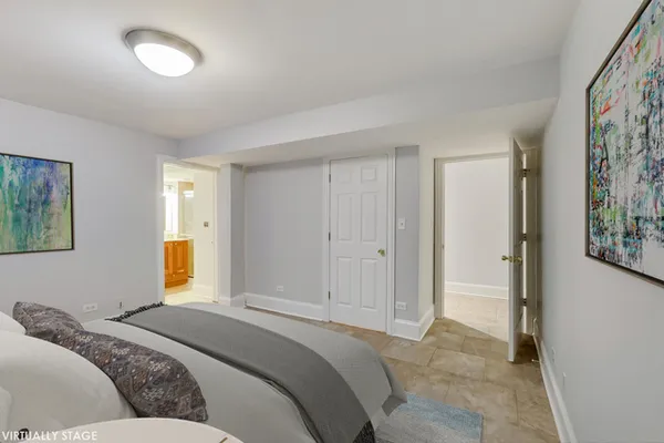 $3,300 | 320 West Evergreen Avenue, Unit G, Chicago, IL 60610