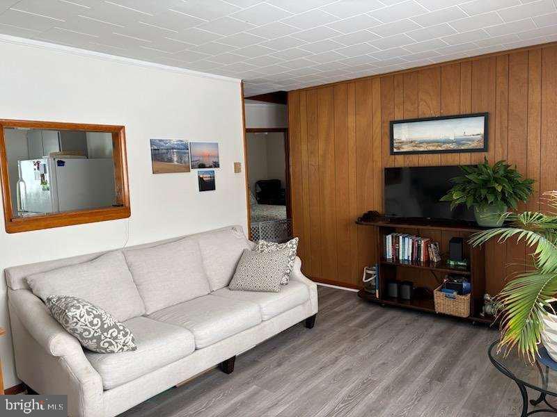 53 Circle Drive Earleville, MD 21919 - Photo 5 of 35 a living room with furniture and a flat screen tv